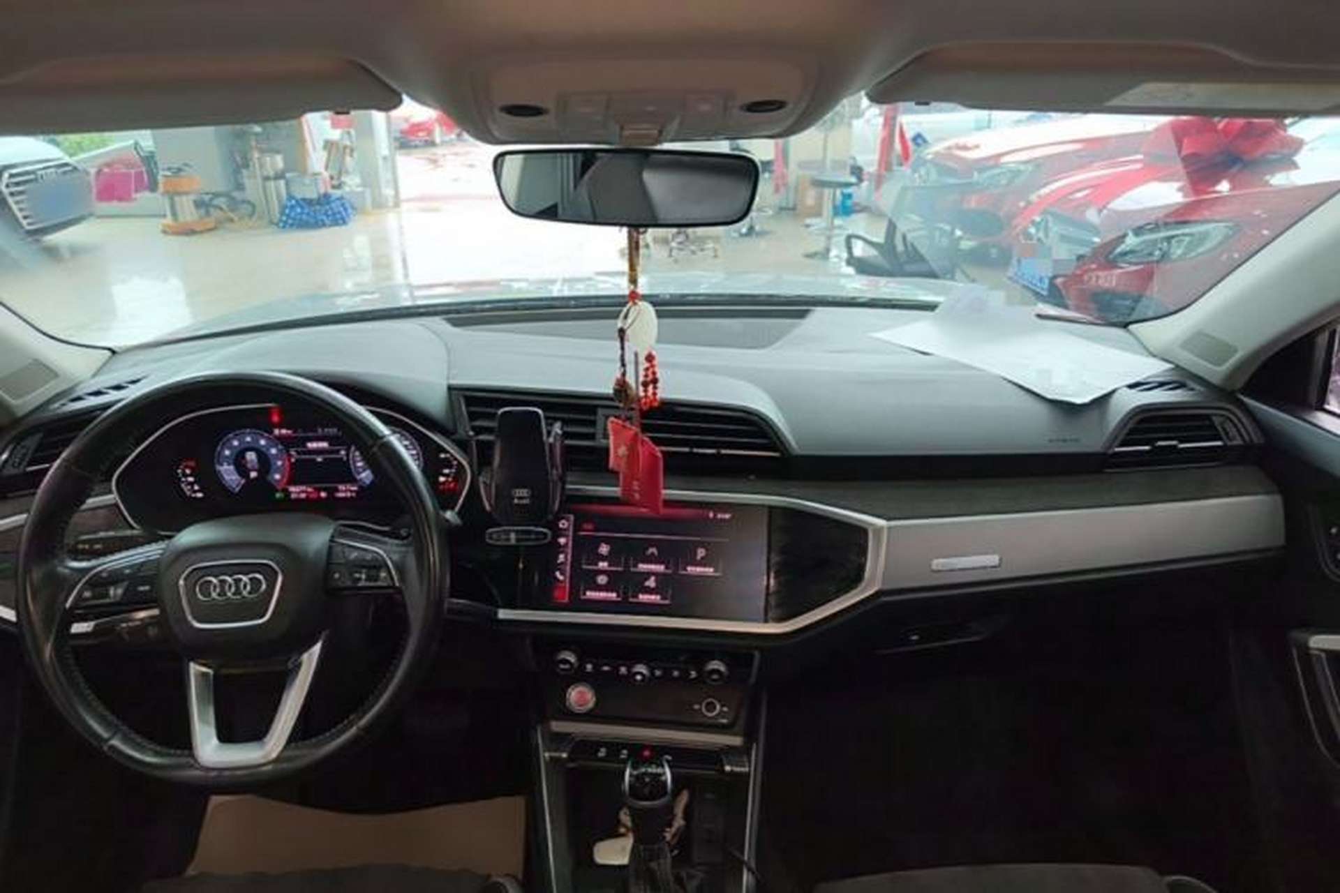 Used Audi Q3 2021 35 TFSI Progressive Dynamic Edition Center Console