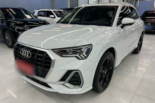 Used Audi Q3 2021 35 TFSI Fashion Dynamic Model