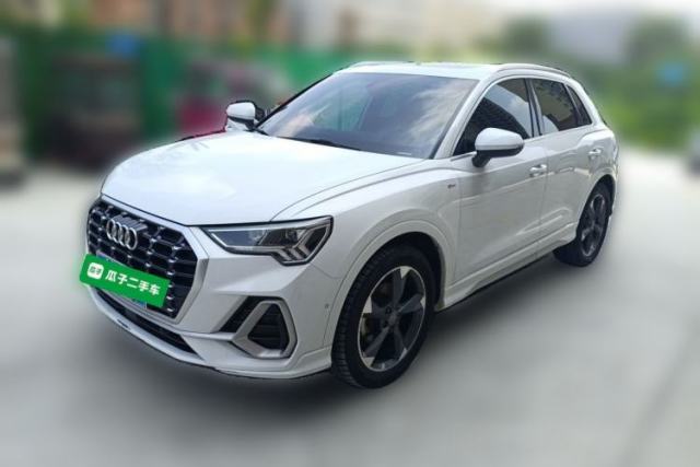 Used Audi Q3 2021 35 TFSI Fashion Dynamic Model