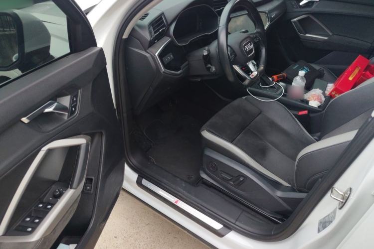 Used Audi Q3 2021 35 TFSI Fashion Dynamic Model Driver Seat