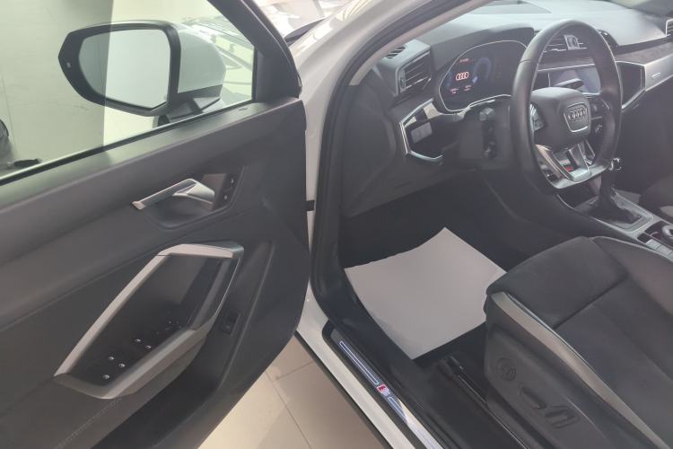 Used Audi Q3 2021 35 TFSI Fashion Dynamic Model Driver Seat
