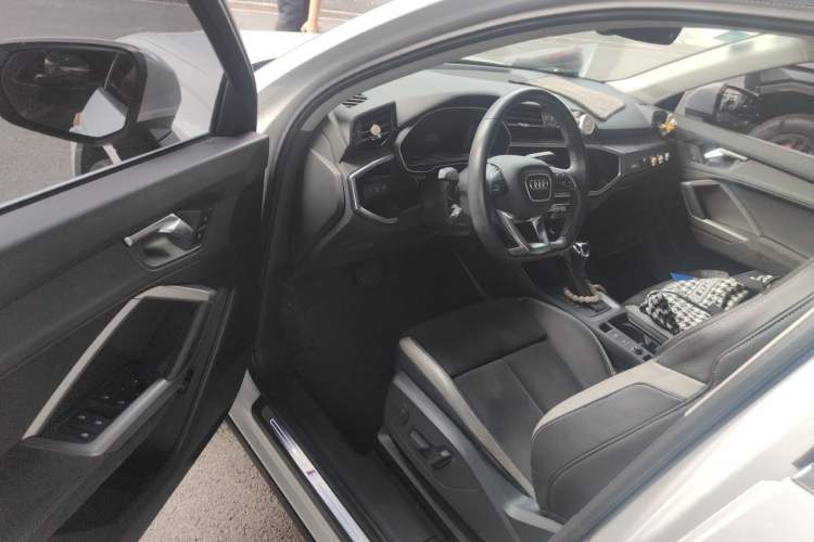 Used Audi Q3 2021 35 TFSI Fashion Dynamic Model Driver Seat