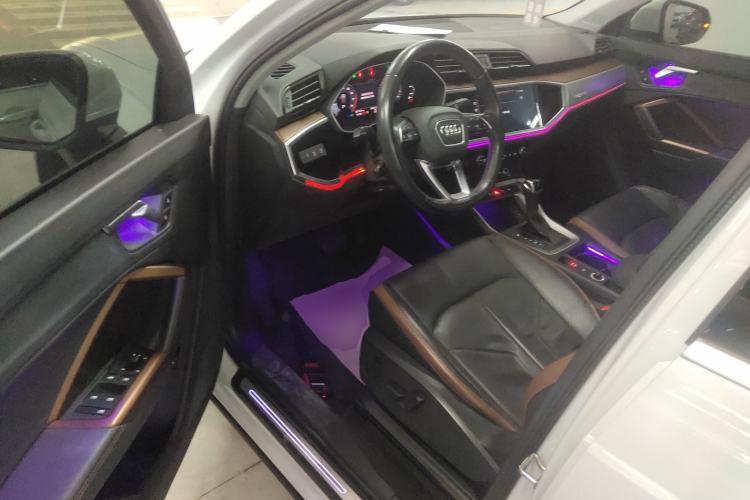 Used Audi Q3 2021 35 TFSI Fashionable and Elegant Model Driver Seat