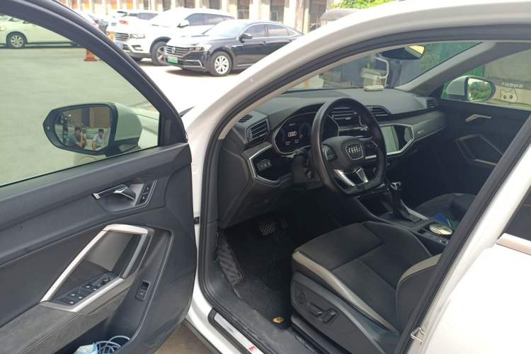 Used Audi Q3 2021 35 TFSI Fashion Dynamic Model Driver Seat