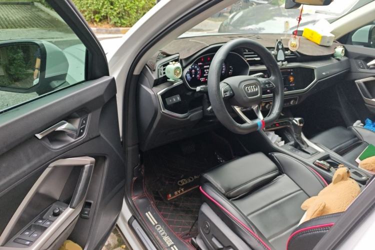 Used Audi Q3 2021 35 TFSI Fashionable and Elegant Model Driver Seat