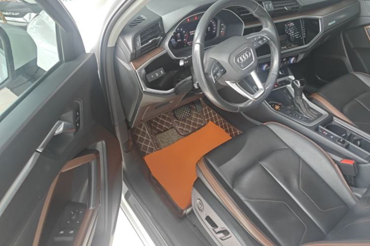 Used Audi Q3 2021 35 TFSI Fashionable and Elegant Model Driver Seat