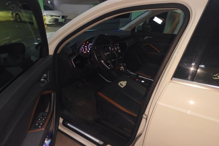 Used Audi Q3 2021 35 TFSI Fashionable and Elegant Model Driver Seat