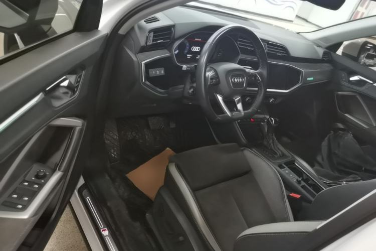 Used Audi Q3 2021 35 TFSI Fashion Dynamic Model Driver Seat