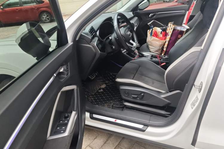 Used Audi Q3 2021 40 TFSI Fashion Dynamic Model Driver Seat