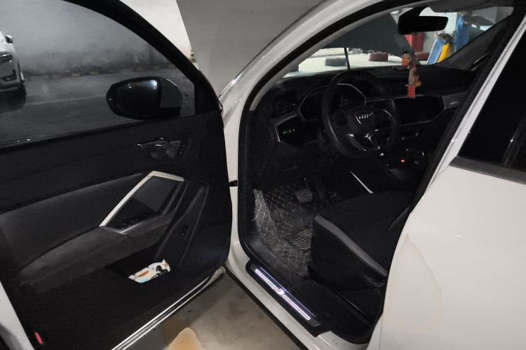 Used Audi Q3 2021 35 TFSI Fashion Dynamic Model Driver Seat