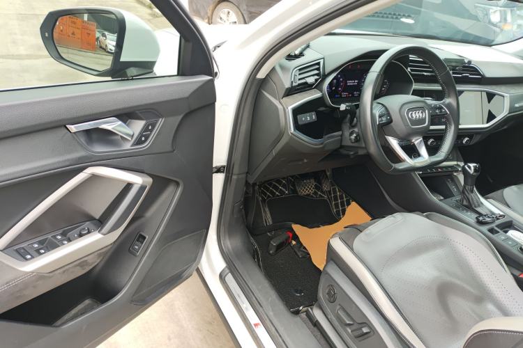 Used Audi Q3 2021 35 TFSI Fashion Dynamic Model Driver Seat