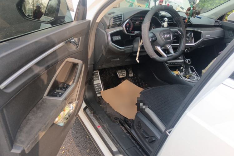 Used Audi Q3 2021 40 TFSI Fashion Dynamic Model Driver Seat