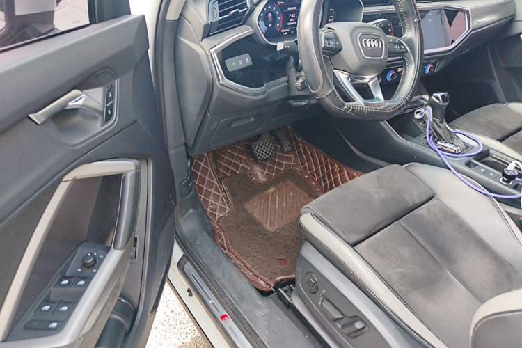 Used Audi Q3 2021 35 TFSI Fashion Dynamic Model Driver Seat