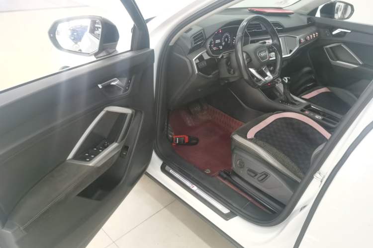 Used Audi Q3 2021 35 TFSI Fashion Dynamic Model Driver Seat