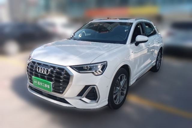 Used Audi Q3 2021 40 TFSI Fashion Dynamic Model