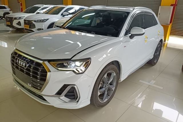 Used Audi Q3 2021 35 TFSI Fashion Dynamic Model