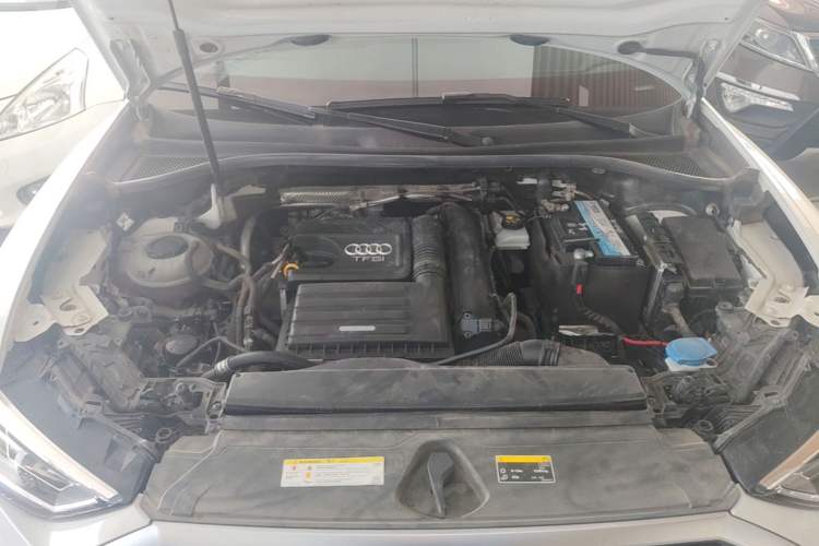 Used Audi Q3 2021 35 TFSI Progressive Dynamic Edition Engine Bay