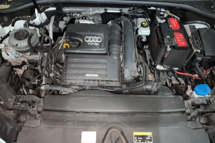 Used Audi Q3 2021 35 TFSI Fashion Dynamic Model Engine Bay