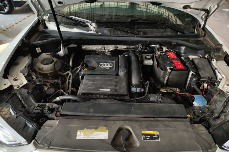 Used Audi Q3 2021 35 TFSI Fashion Dynamic Model Engine Bay