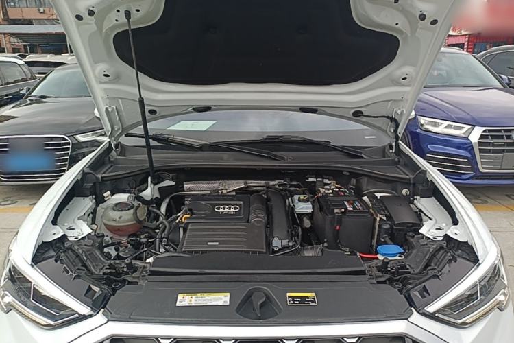 Used Audi Q3 2021 35 TFSI Progressive Dynamic Edition Engine Bay