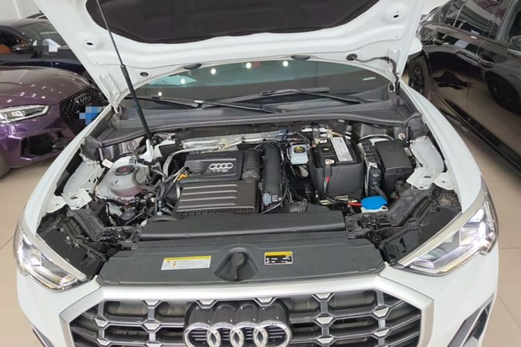 Used Audi Q3 2021 35 TFSI Progressive Dynamic Edition Engine Bay
