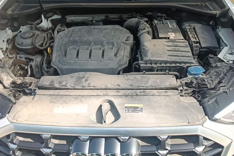 Used Audi Q3 2021 40 TFSI Fashion Dynamic Model Engine Bay