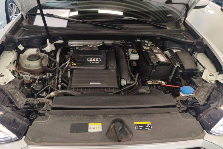 Used Audi Q3 2021 35 TFSI Fashion Dynamic Model Engine Bay