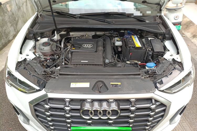 Used Audi Q3 2021 35 TFSI Fashion Dynamic Model Engine Bay