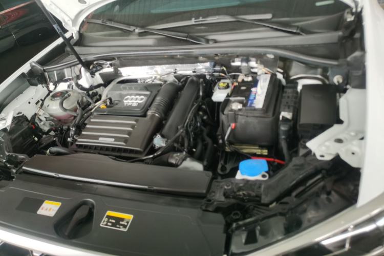 Used Audi Q3 2021 35 TFSI Progressive Dynamic Edition Engine Bay