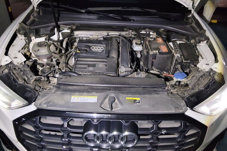 Used Audi Q3 2021 35 TFSI Progressive Dynamic Edition Engine Bay