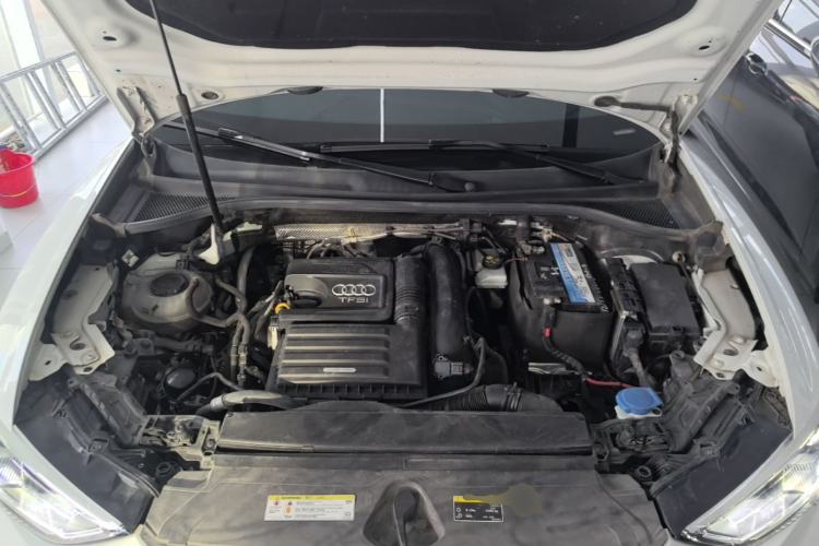 Used Audi Q3 2021 35 TFSI Progressive Dynamic Edition Engine Bay