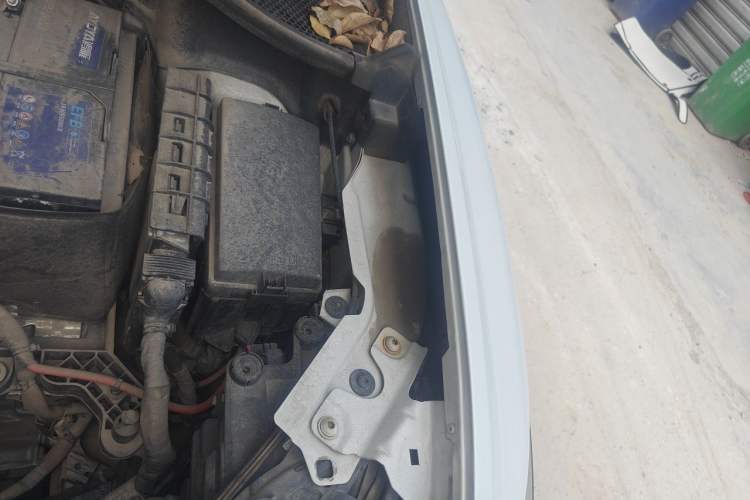Used Audi Q3 2021 35 TFSI Progressive Dynamic Edition Engine Bay Left