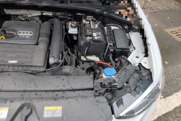 Used Audi Q3 2021 35 TFSI Fashion Dynamic Model Engine Bay Left