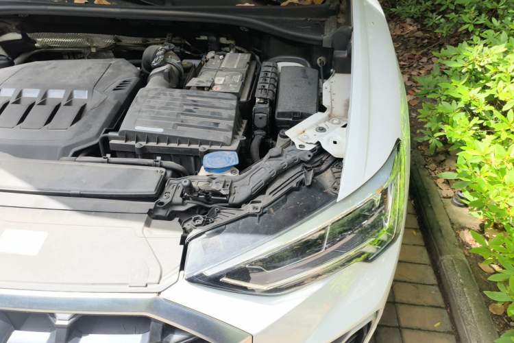 Used Audi Q3 2021 40 TFSI Fashion Dynamic Model Engine Bay Left