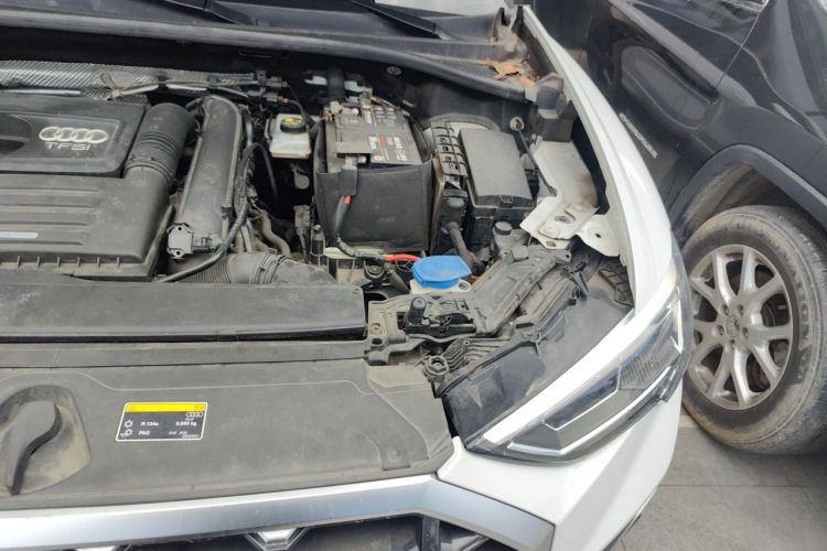 Used Audi Q3 2021 35 TFSI Fashion Dynamic Model Engine Bay Left