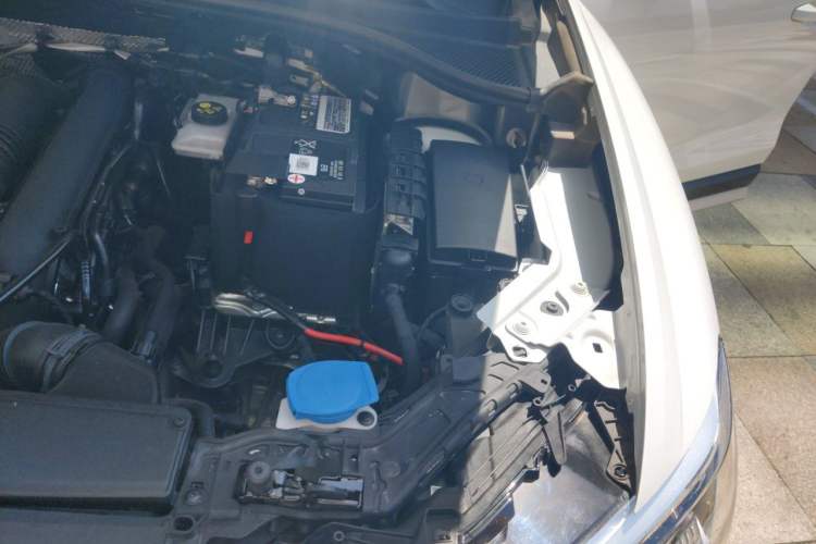 Used Audi Q3 2021 35 TFSI Fashion Dynamic Model Engine Bay Left