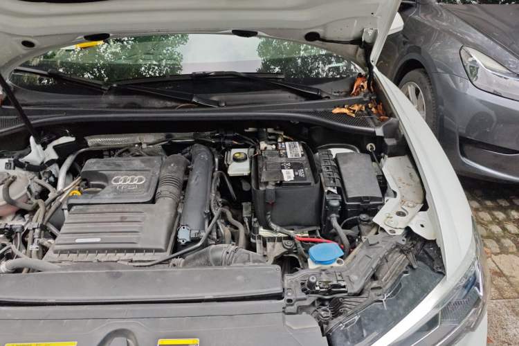 Used Audi Q3 2021 35 TFSI Fashionable and Elegant Model Engine Bay Left