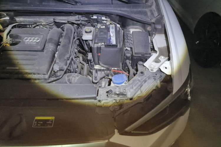 Used Audi Q3 2021 35 TFSI Progressive Dynamic Edition Engine Bay Left