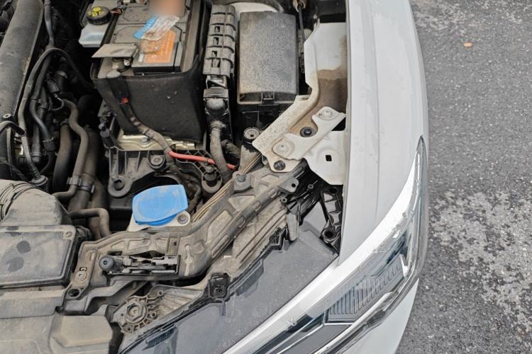 Used Audi Q3 2021 35 TFSI Fashion Dynamic Model Engine Bay Left