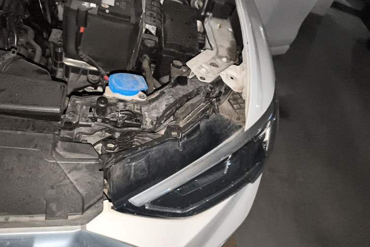 Used Audi Q3 2021 35 TFSI Fashion Dynamic Model Engine Bay Left