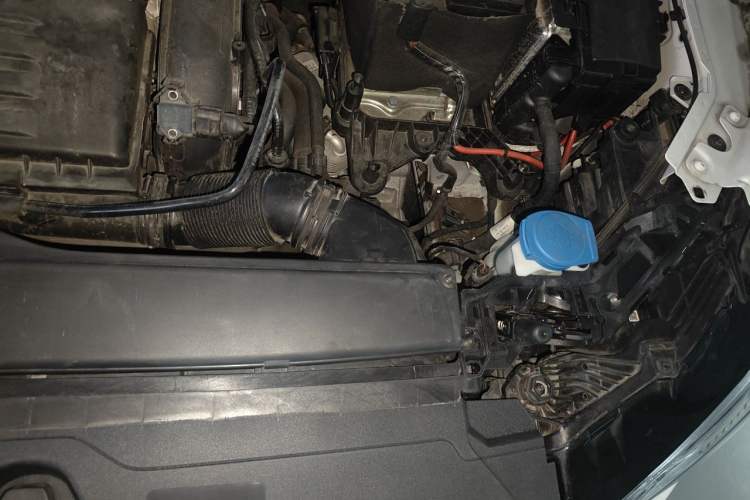 Used Audi Q3 2021 35 TFSI Fashion Dynamic Model Engine Bay Left