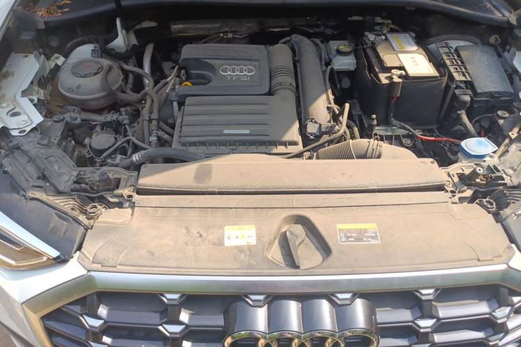 Used Audi Q3 2021 35 TFSI Fashion Dynamic Model Engine Bay