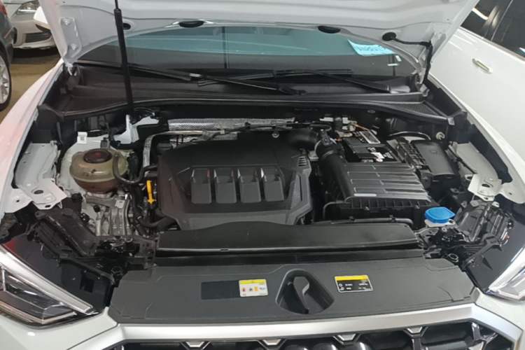 Used Audi Q3 2021 40 TFSI Fashion Dynamic Model Engine Bay