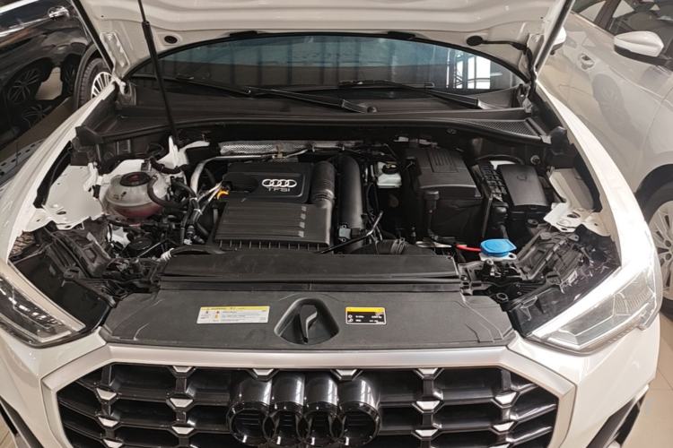 Used Audi Q3 2021 35 TFSI Progressive Dynamic Edition Engine Bay