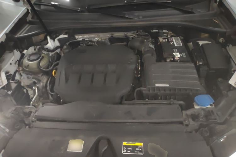 Used Audi Q3 2021 40 TFSI Fashion Dynamic Model Engine Bay