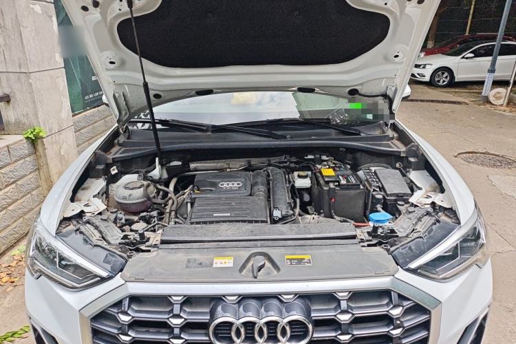 Used Audi Q3 2021 35 TFSI Progressive Dynamic Edition Engine Bay