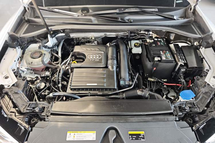 Used Audi Q3 2021 35 TFSI Fashion Dynamic Model Engine Bay