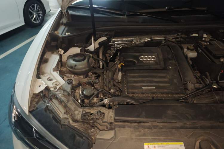 Used Audi Q3 2021 35 TFSI Advanced Style Edition Engine Bay Right