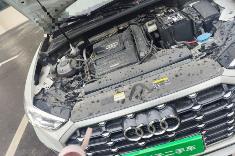 Used Audi Q3 2021 35 TFSI Fashion Dynamic Model Engine Bay Right
