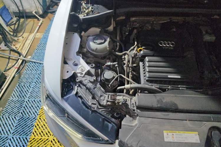 Used Audi Q3 2021 35 TFSI Progressive Dynamic Edition Engine Bay Right